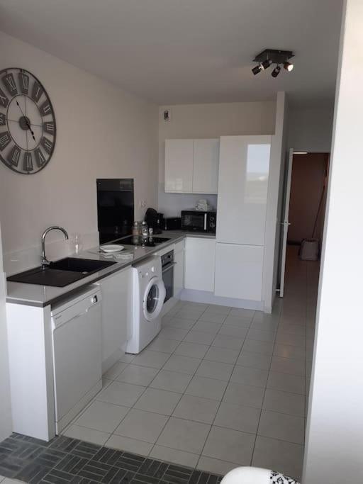 Les Rivages De Rochelongues, T3, Piscine, Clim, Parking Apartment Agde Luaran gambar